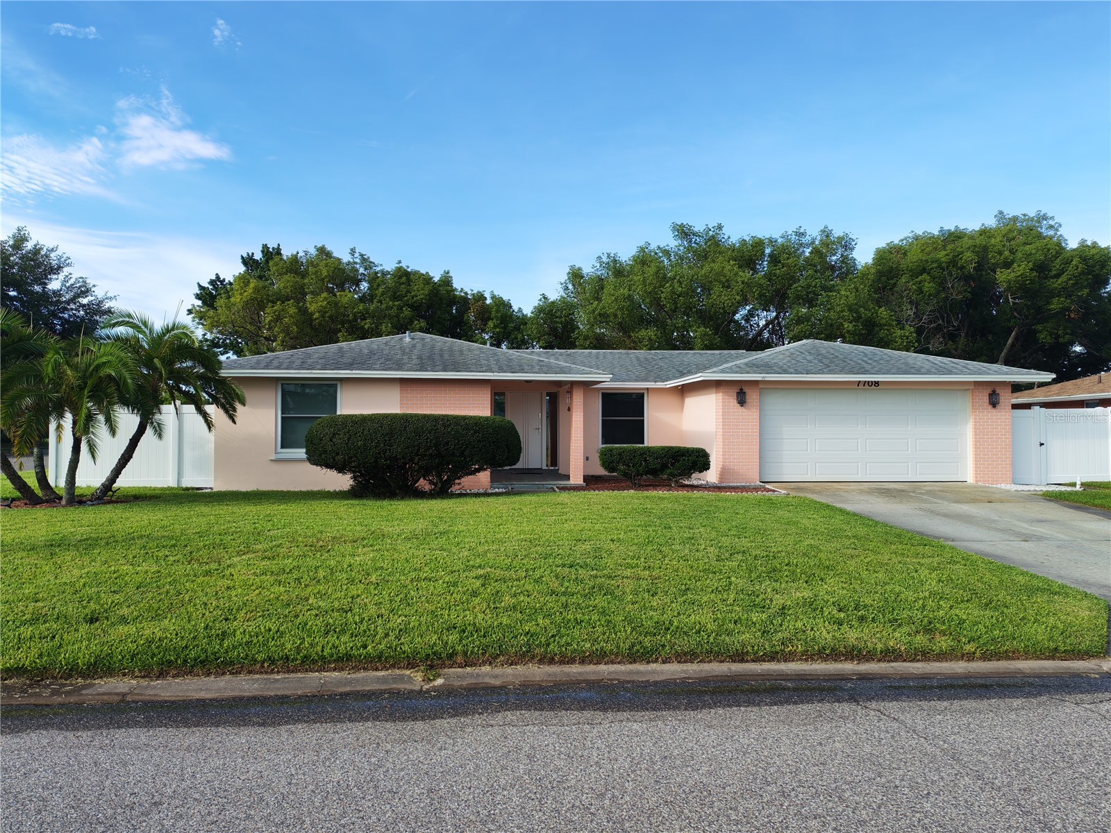 7708 Rosewood Drive Port Richey FL 34668 A4697711 image1