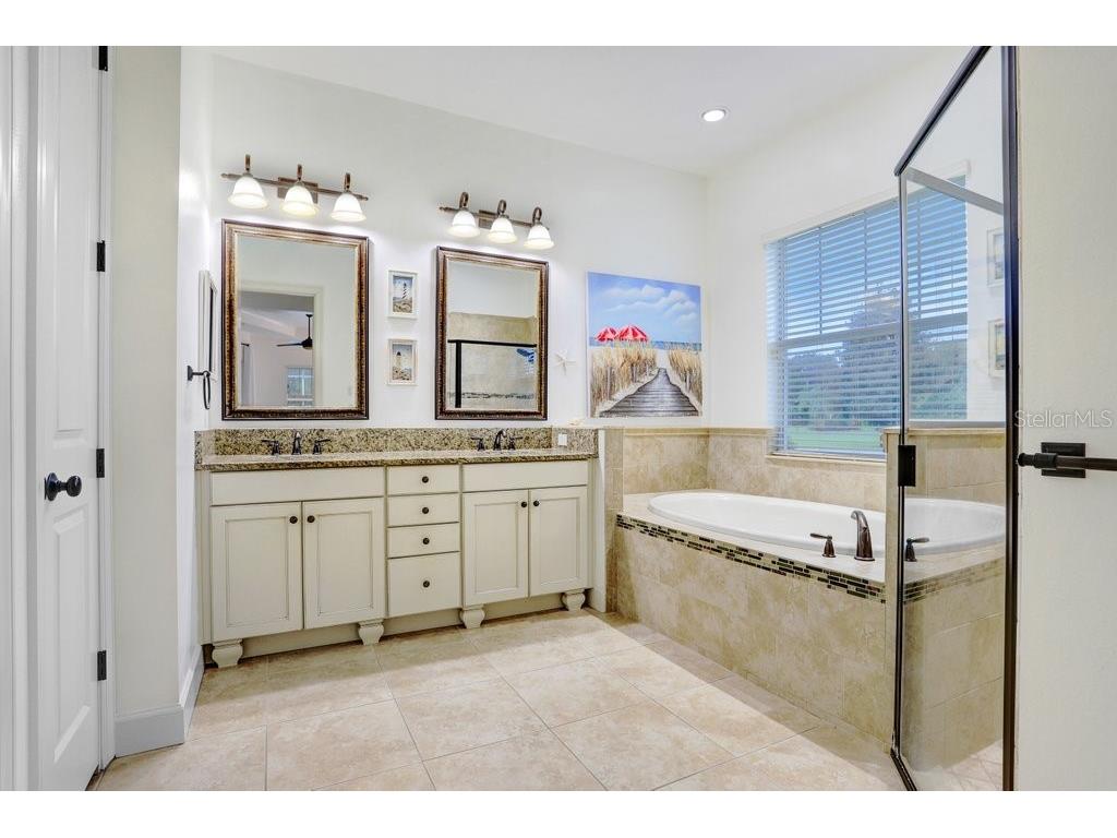 7709 Kenia Meadows Lane Odessa FL 33556 TB8465450 image18