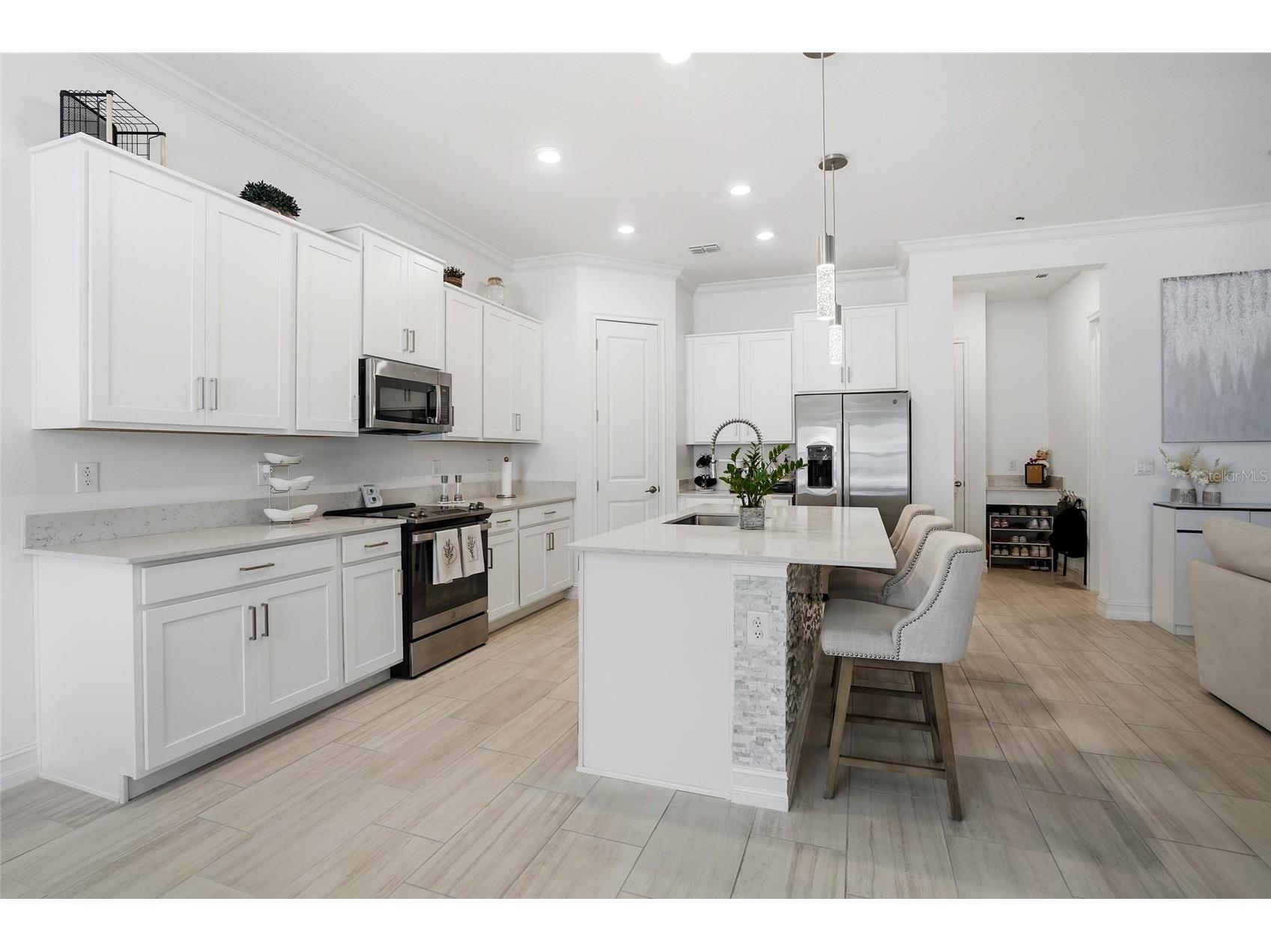 7709 S Wall Street Tampa FL 33616 TB8483232 image16