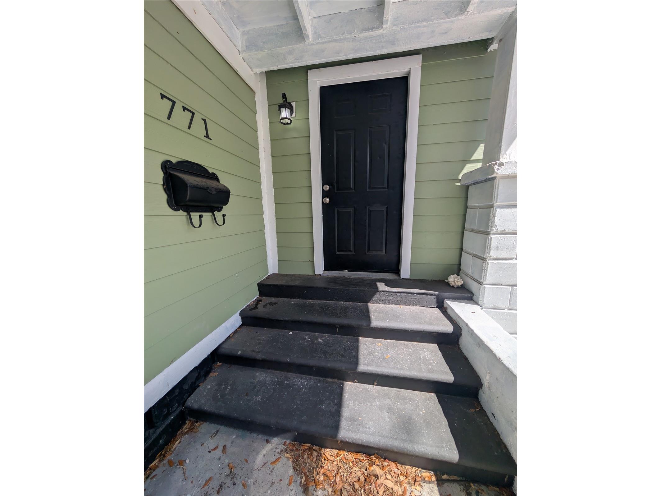 771 14th Avenue S Saint Petersburg FL 33701 TB8502408 image2