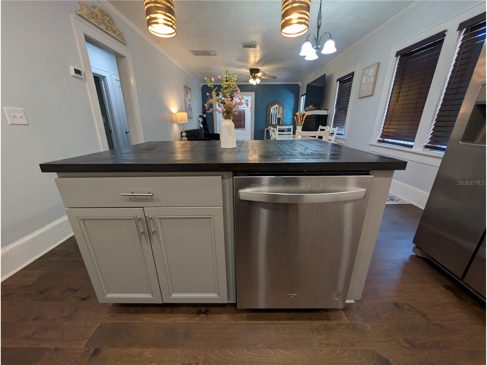 771 14th Avenue S Saint Petersburg FL 33701 TB8502408 image7