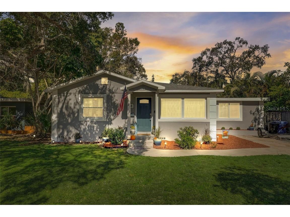 771 Bayou Boulevard S Saint Petersburg FL 33705 U8218332 image1
