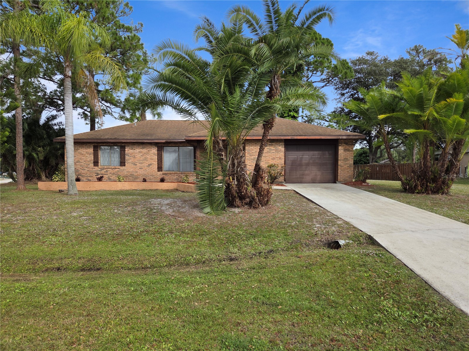 771 Boc Circle NW Palm Bay FL 32907 P4937435 image1