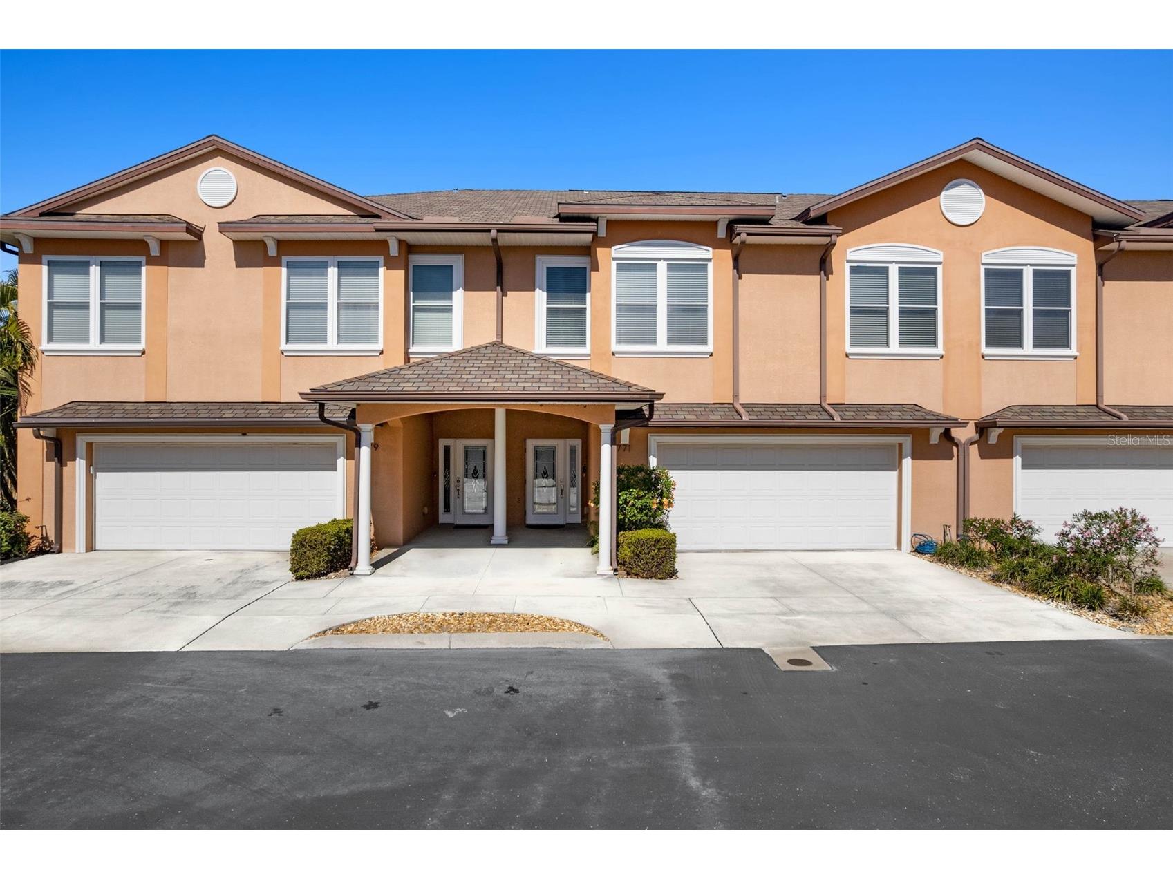 771 Date Palm Lane Saint Petersburg FL 33707 TB8491037 image1