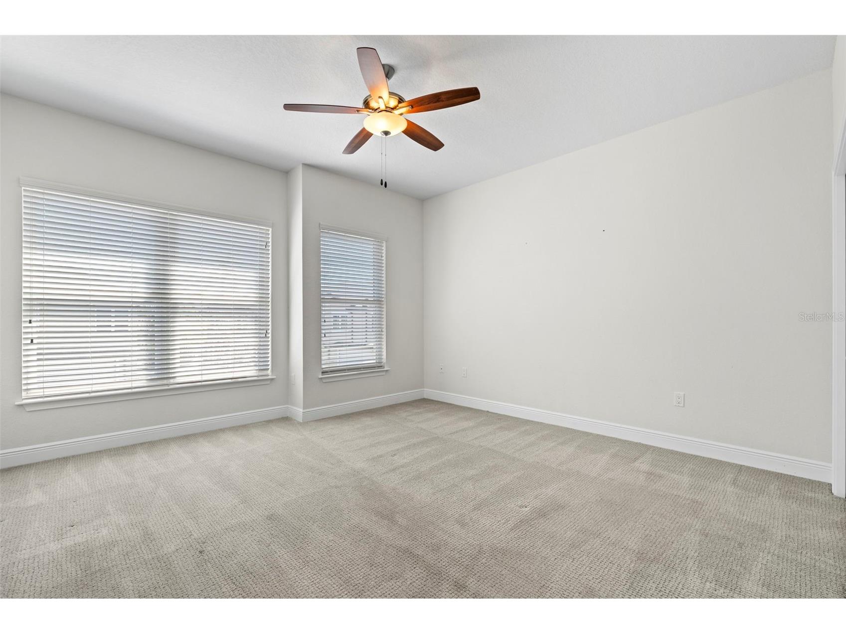 771 Date Palm Lane Saint Petersburg FL 33707 TB8491037 image35