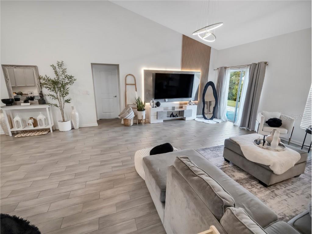 771 Hitch Loop Saint Cloud FL 34772 S5135237 image12