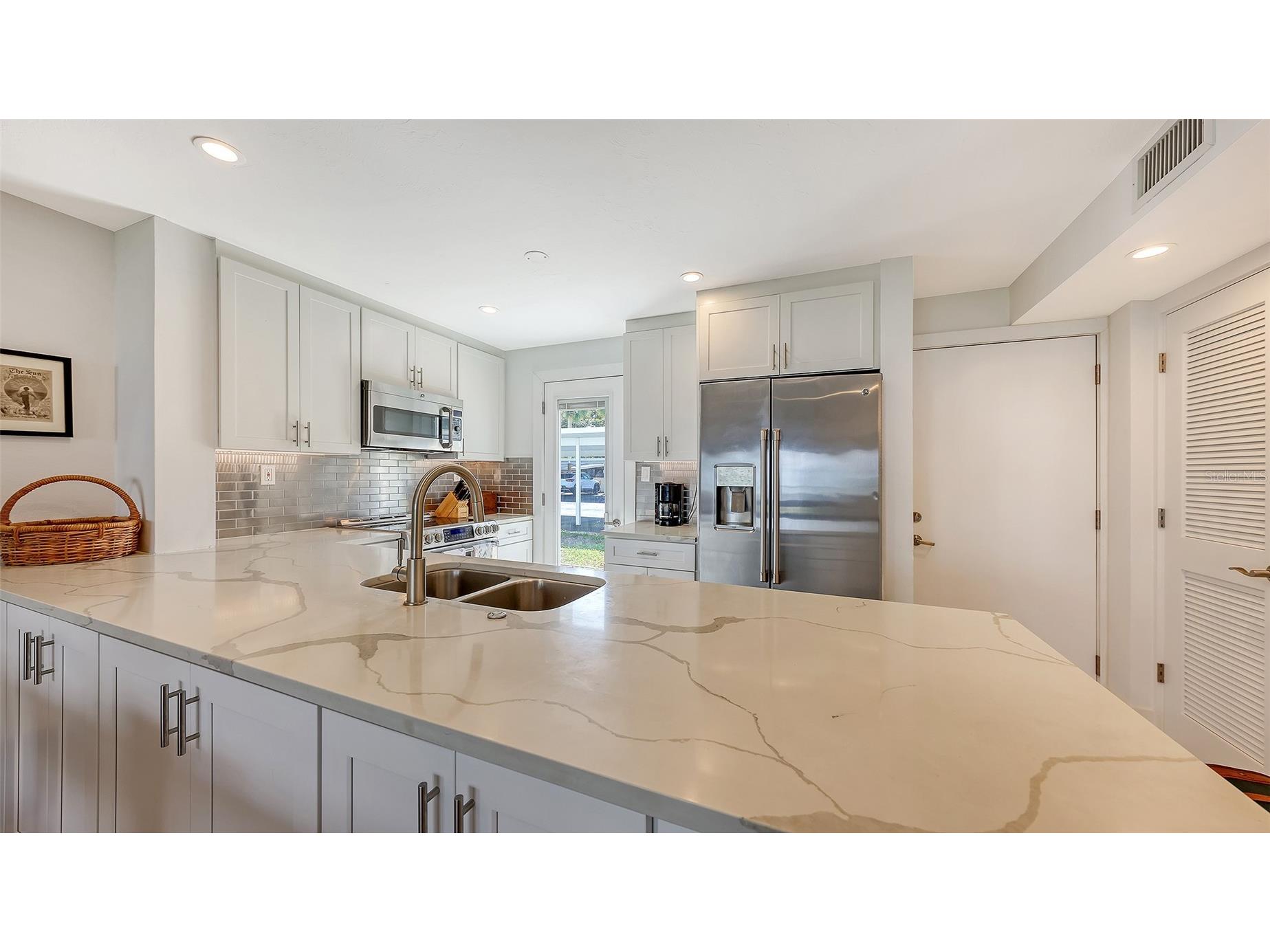771 John Ringling Boulevard #2 Sarasota FL 34236 - SARASOTA BAY A4679849 image13