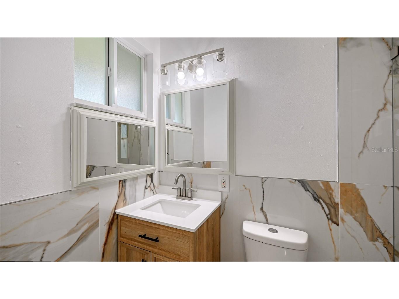 771 John Ringling Boulevard #7 Sarasota FL 34236 - SARASOTA BAY A4663602 image23