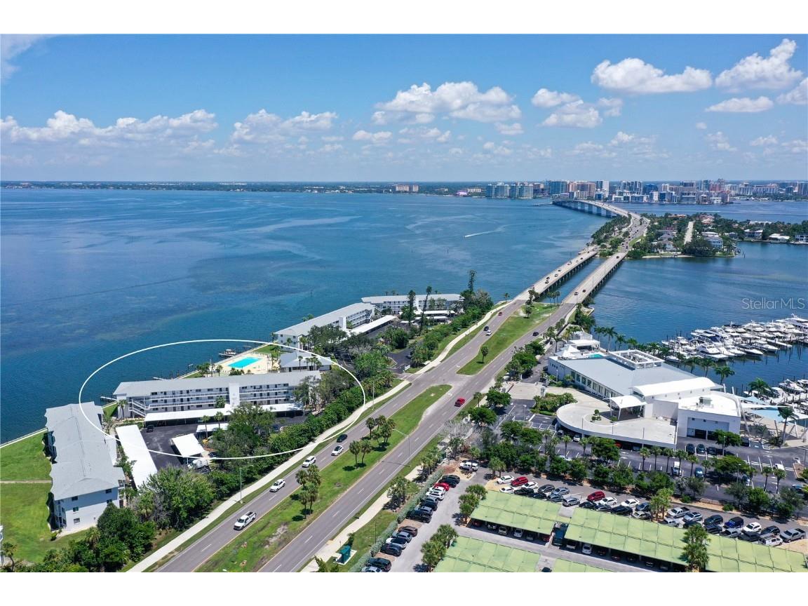 771 John Ringling Boulevard #7 Sarasota FL 34236 - SARASOTA BAY A4663602 image5