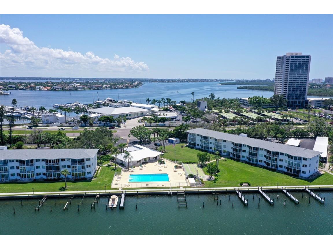 771 John Ringling Boulevard #7 Sarasota FL 34236 - SARASOTA BAY A4663602 image7