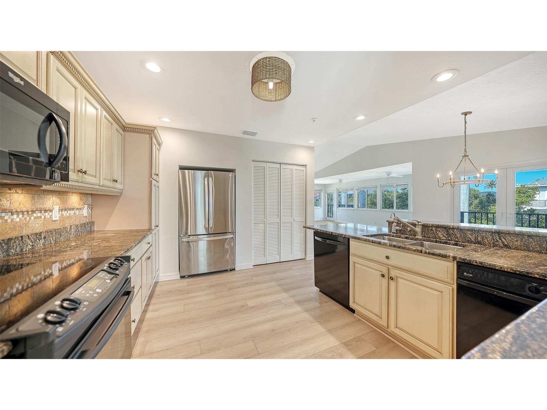771 Marbury Lane Longboat Key FL 34228 - SARASOTA BAY/INTERCOASTAL/GULF A4686401 image25