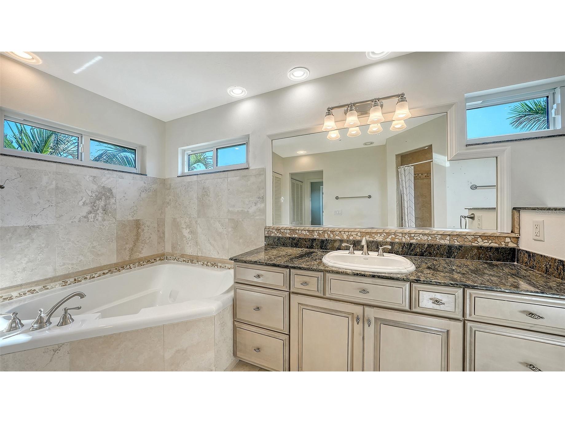 771 Marbury Lane Longboat Key FL 34228 - SARASOTA BAY/INTERCOASTAL/GULF A4686401 image49