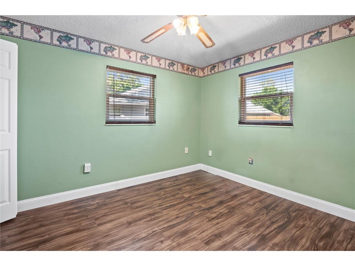 771 Murphy Avenue N Saint Petersburg FL 33703 TB8450623 image13