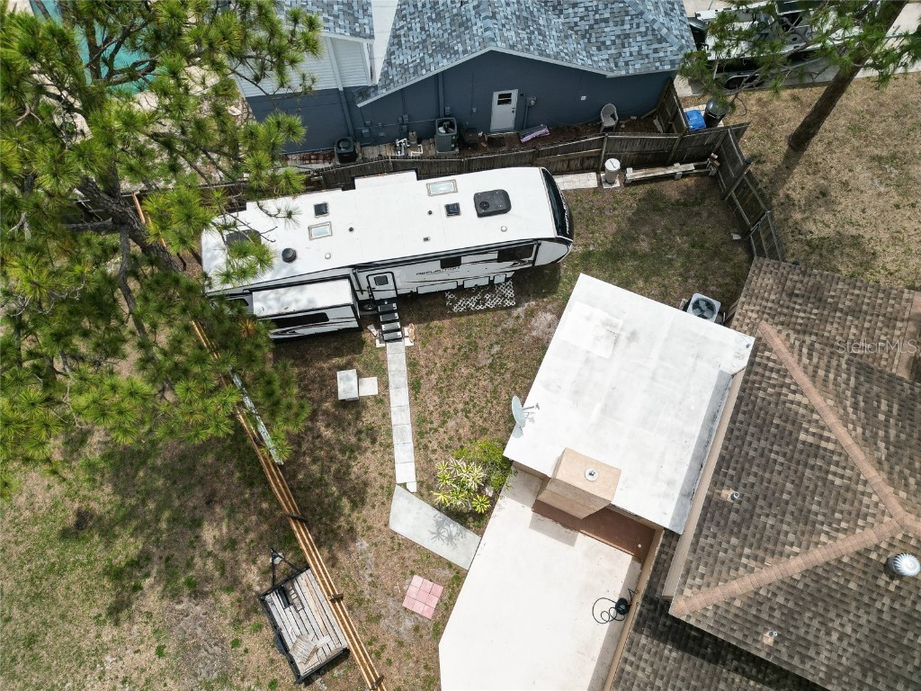 771 Murphy Avenue N Saint Petersburg FL 33703 TB8450623 image35