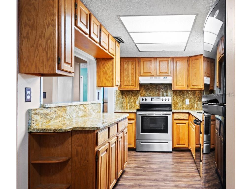 771 Murphy Avenue N Saint Petersburg FL 33703 TB8450623 image6