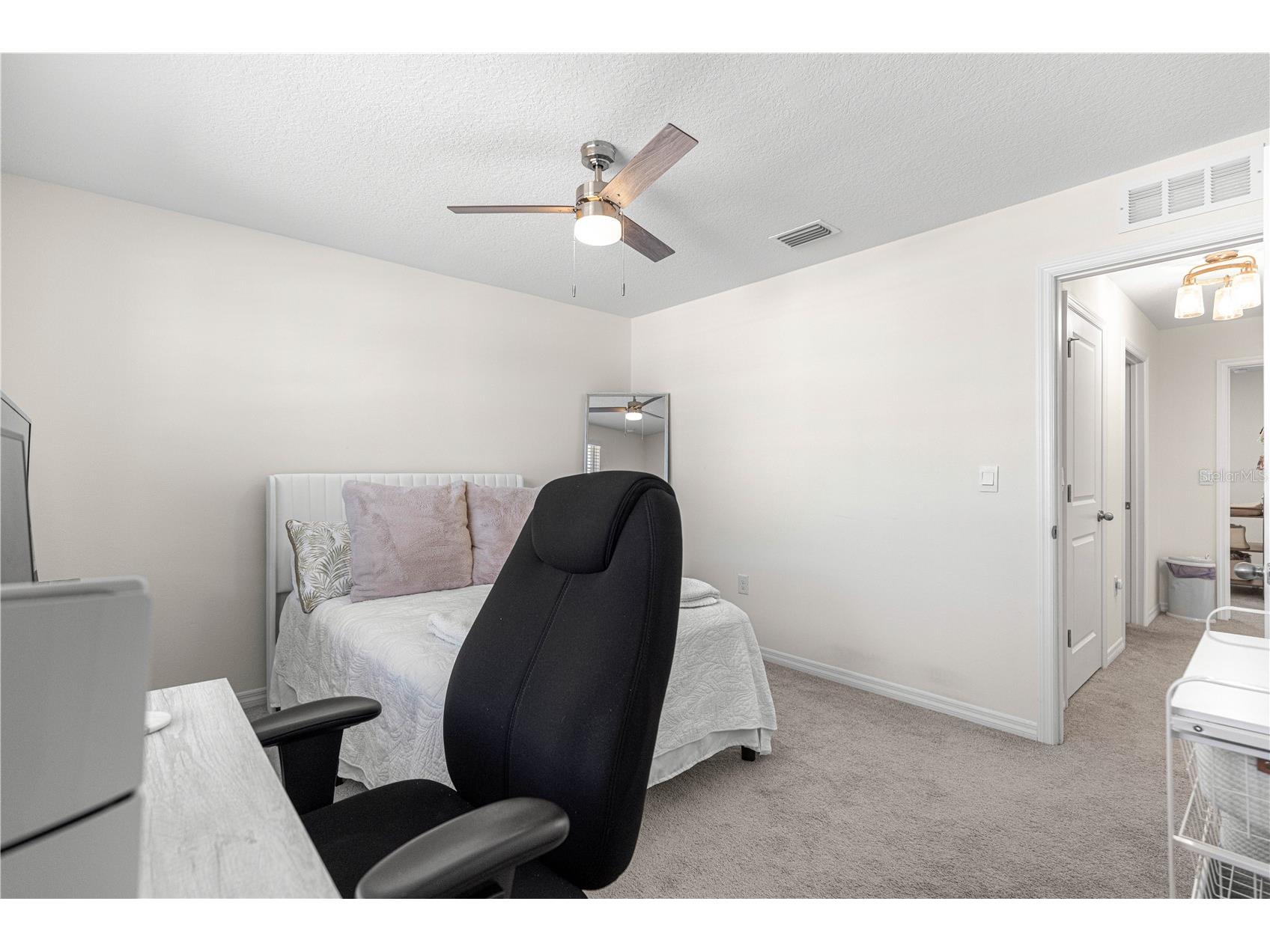 771 SE 66th Terrace Ocala FL 34472 OM725197 image38