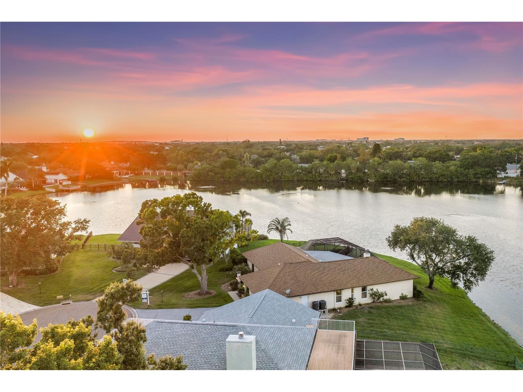 771 Suwannee Court NE Saint Petersburg FL 33702 TB8475160 image7