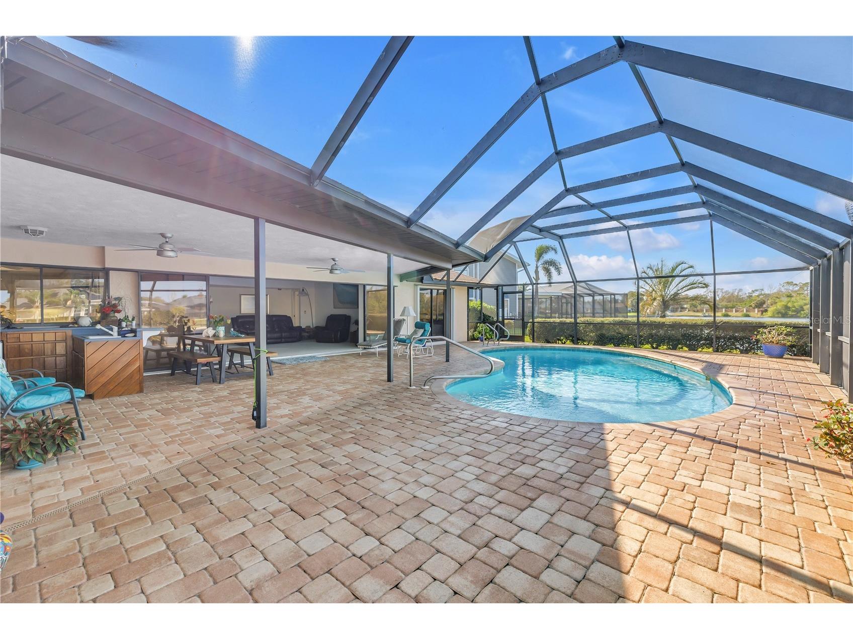 771 Suwannee Court NE Saint Petersburg FL 33702 TB8475160 image9