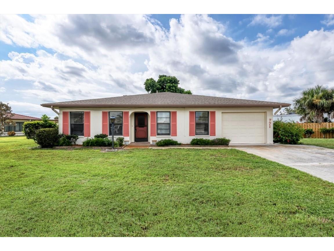 771 Vivienda South Court #9 Venice FL 34293 A4578897 image1