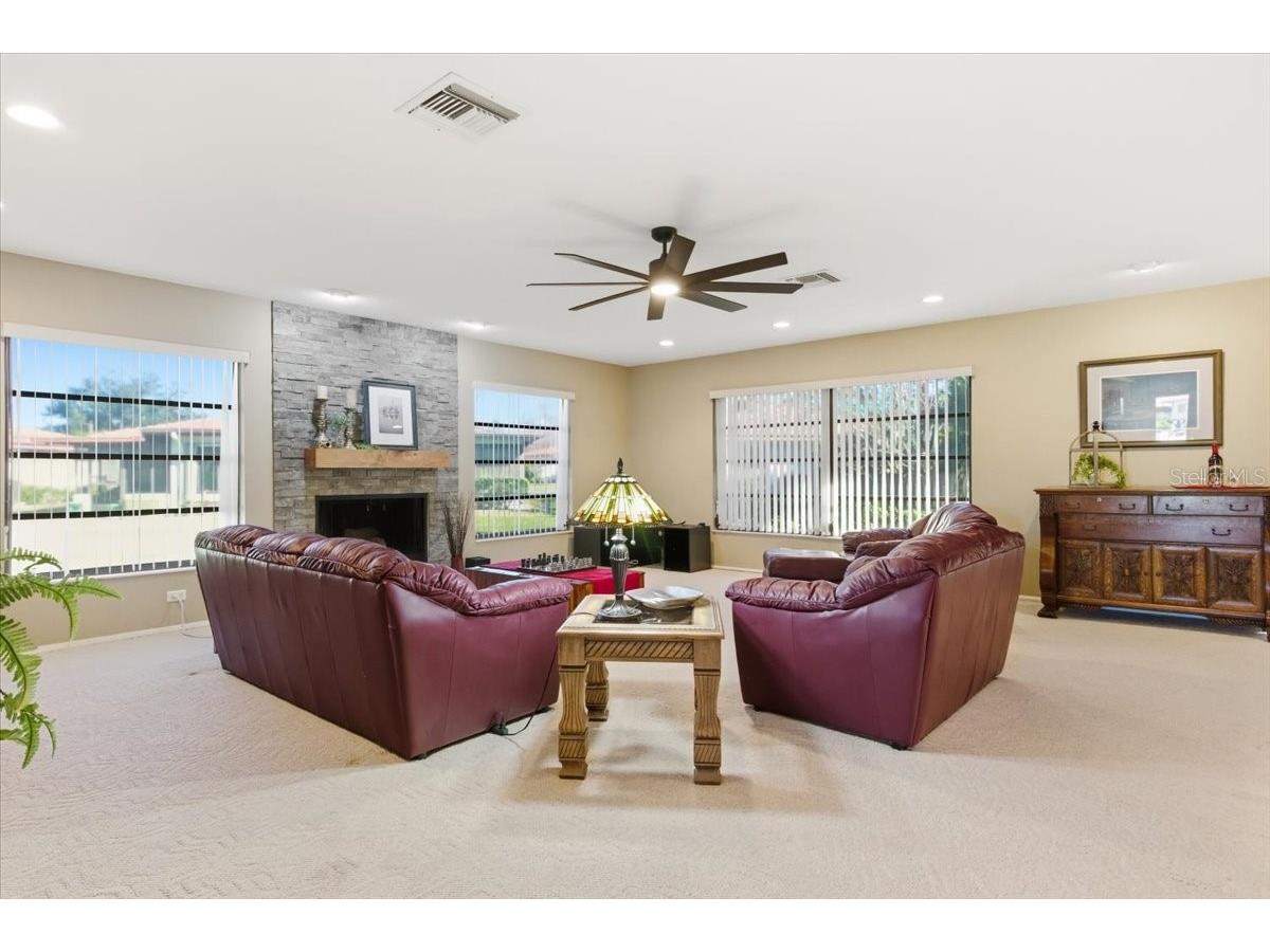 771 Vivienda South Court #9 Venice FL 34293 A4677704 image11