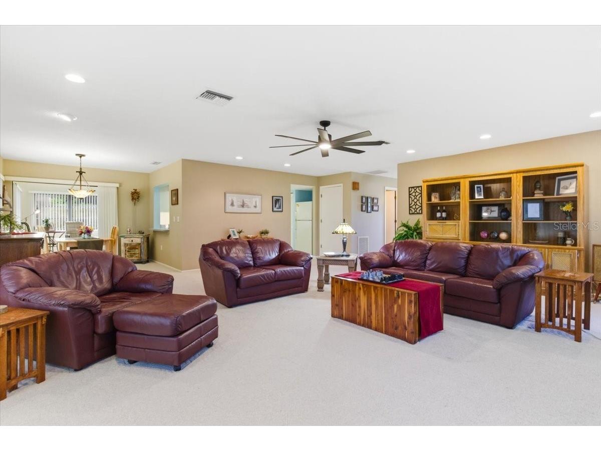 771 Vivienda South Court #9 Venice FL 34293 A4677704 image14