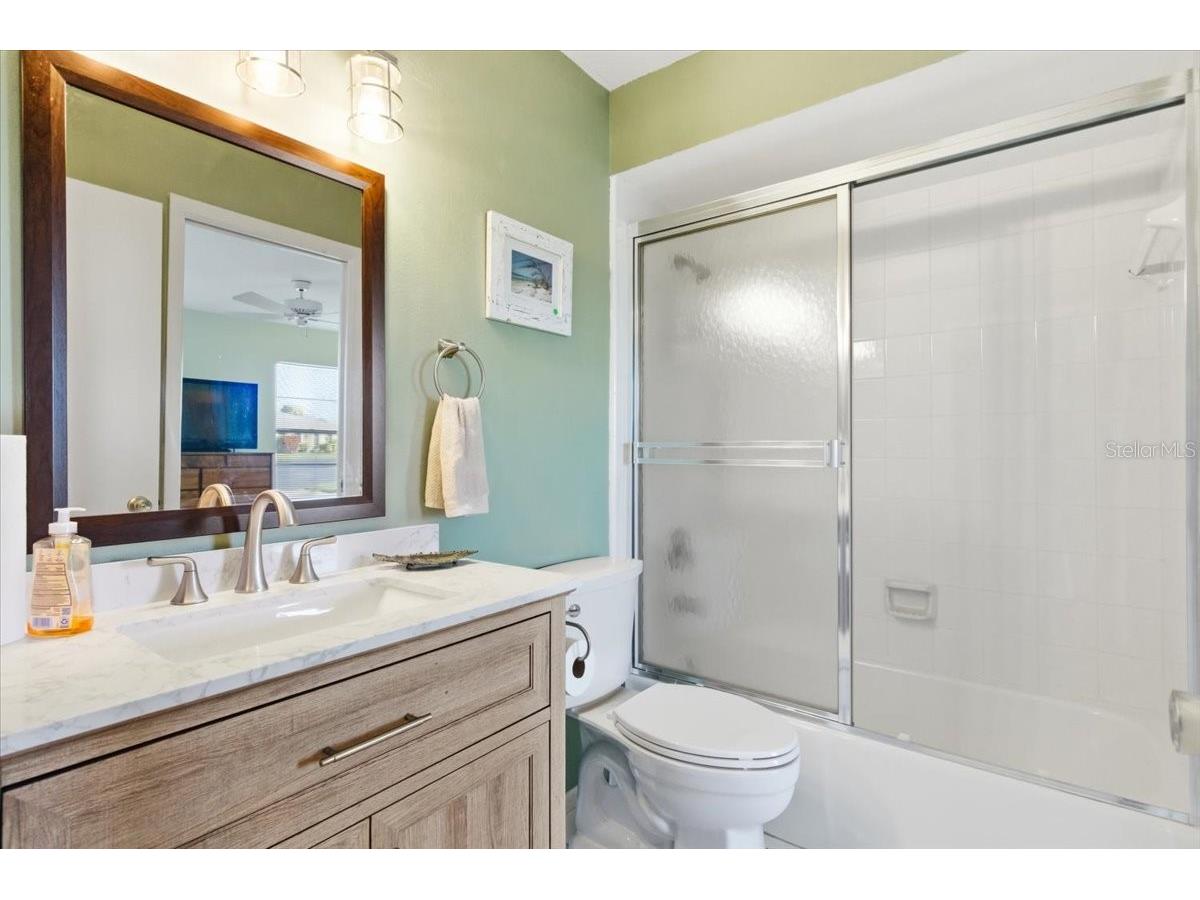 771 Vivienda South Court #9 Venice FL 34293 A4677704 image38