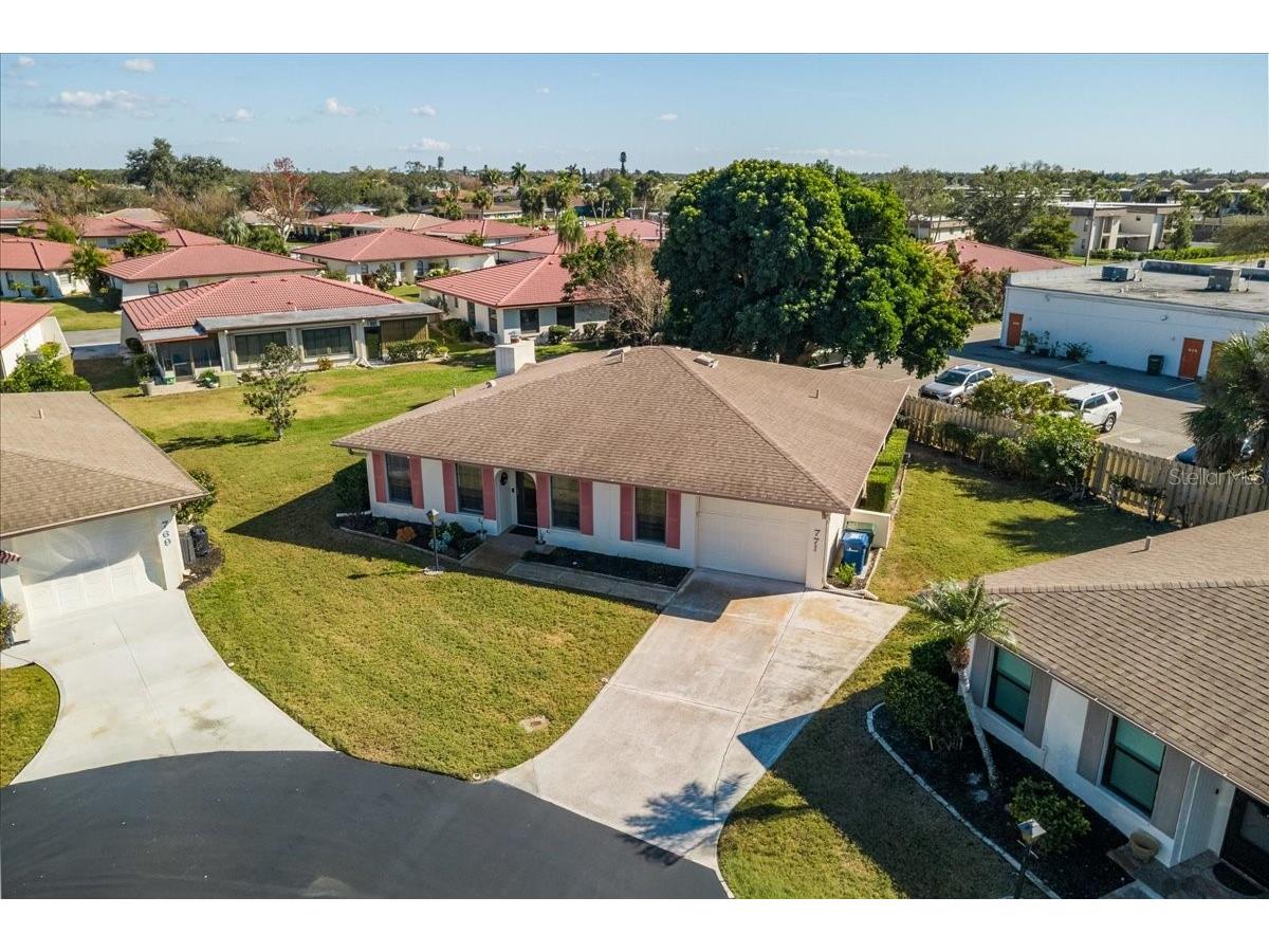 771 Vivienda South Court #9 Venice FL 34293 A4677704 image42