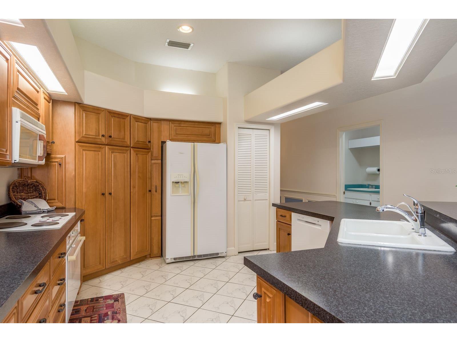 771 Weathersfield Drive Dunedin FL 34698 TB8478005 image11