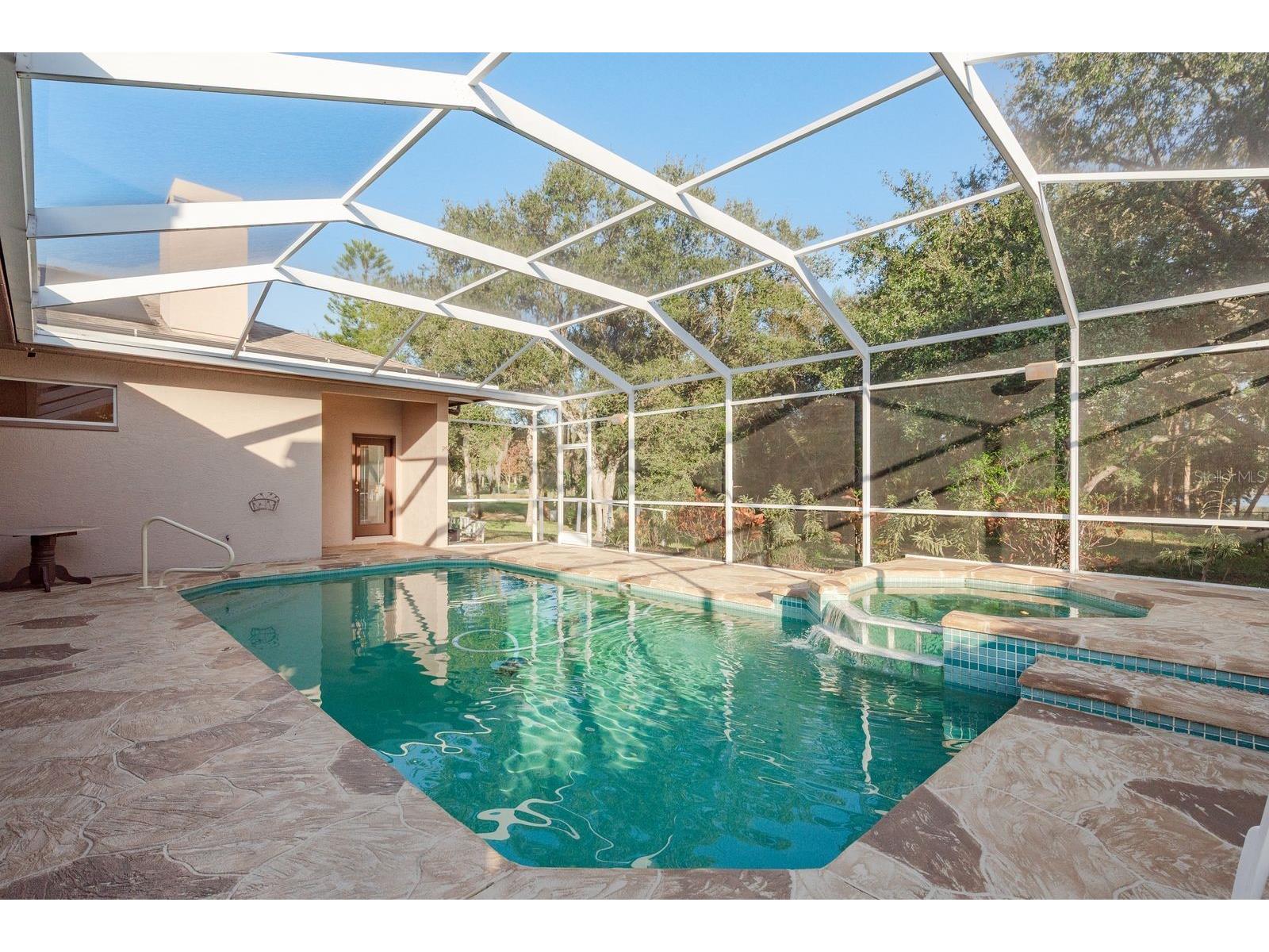 771 Weathersfield Drive Dunedin FL 34698 TB8478005 image36
