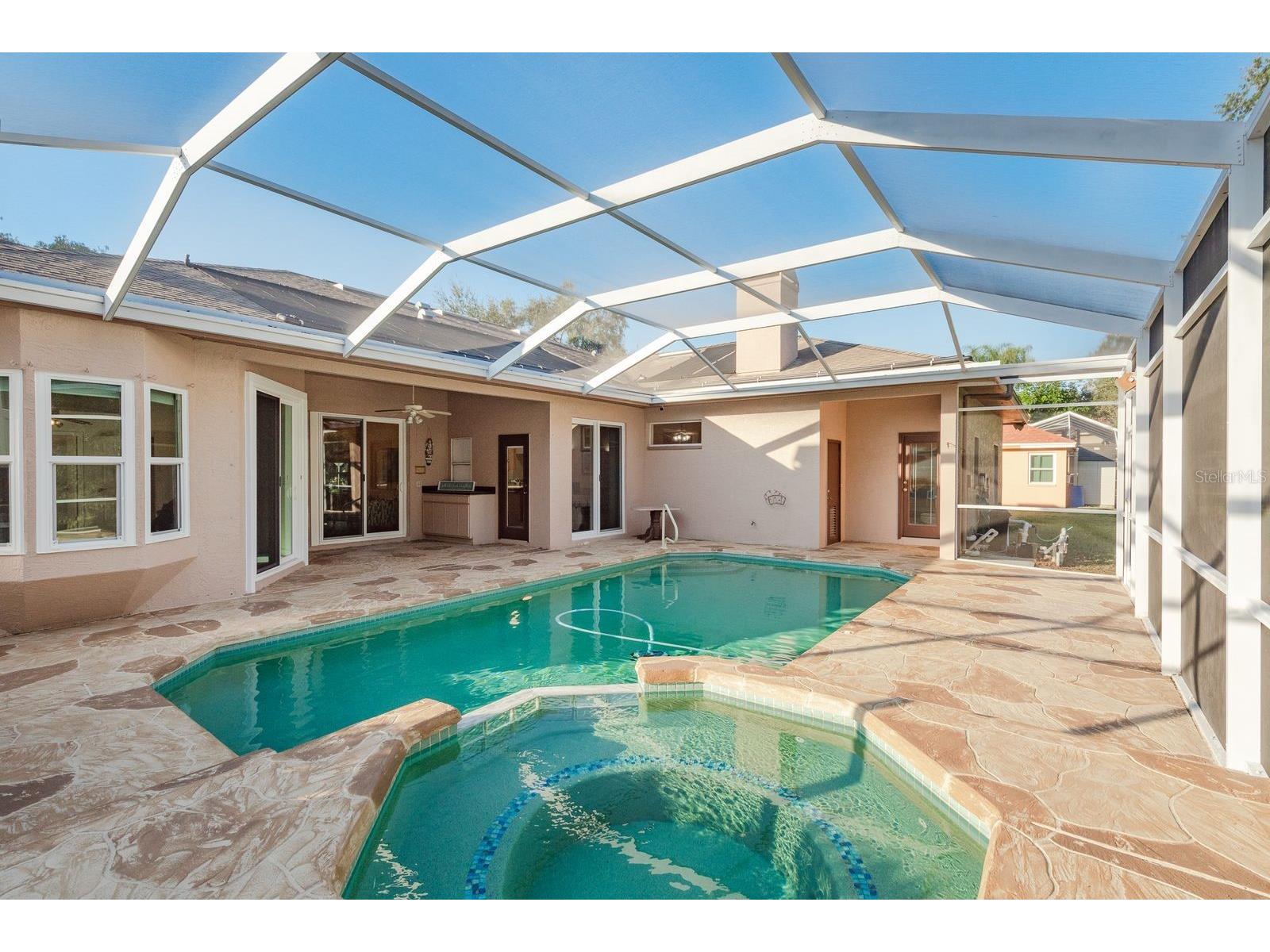 771 Weathersfield Drive Dunedin FL 34698 TB8478005 image38