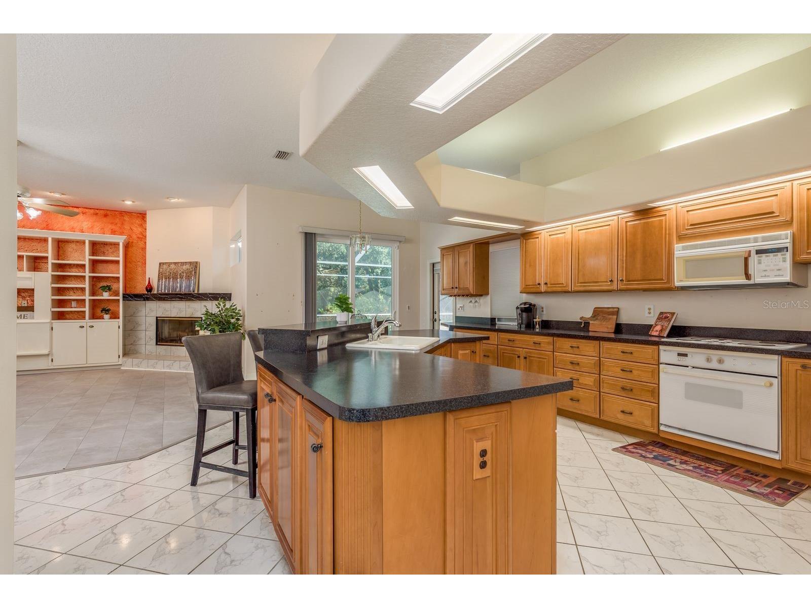771 Weathersfield Drive Dunedin FL 34698 TB8478005 image8