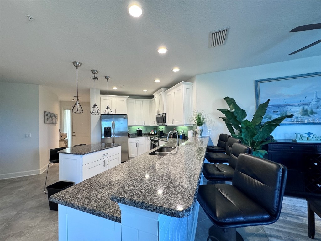 7710 34th Avenue W #202 Bradenton FL 34209 A4601256 image7