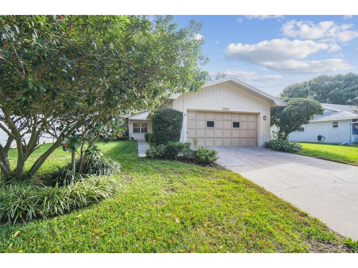 7710 Fairlawn Drive Hudson FL 34667 TB8442033 image1