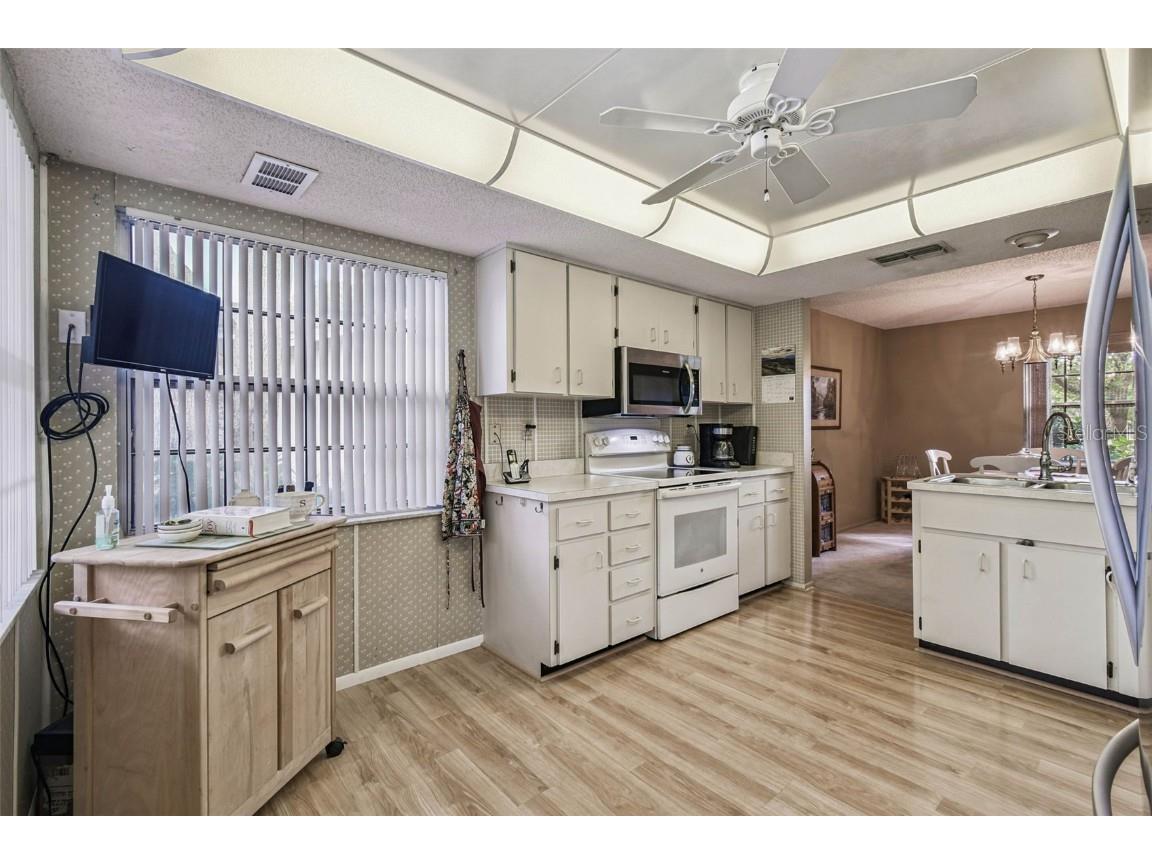 7710 Fairlawn Drive Hudson FL 34667 TB8442033 image12