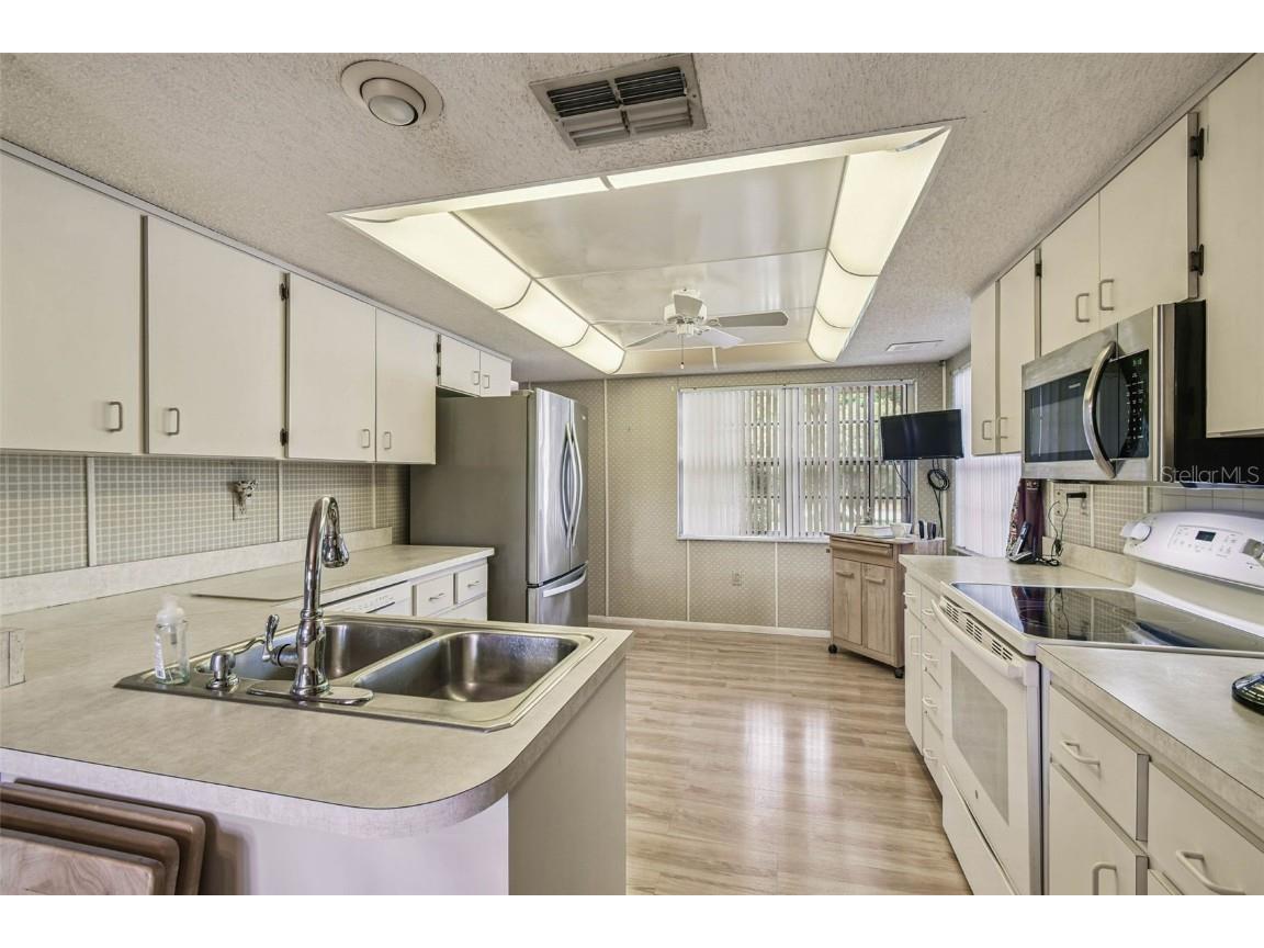 7710 Fairlawn Drive Hudson FL 34667 TB8442033 image15