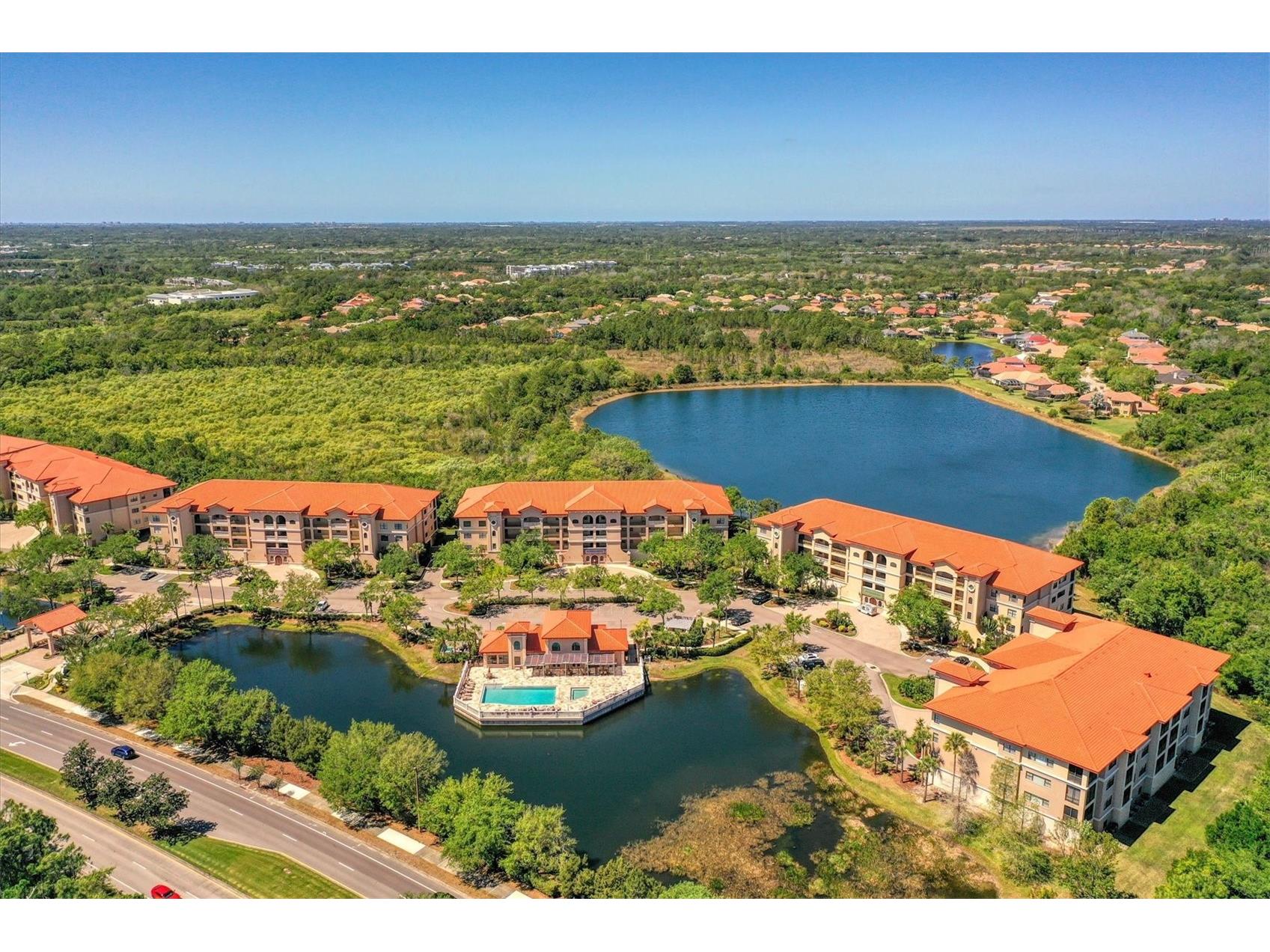 7710 Lake Vista Court #205 Lakewood Ranch FL 34202 TB8364053 image10