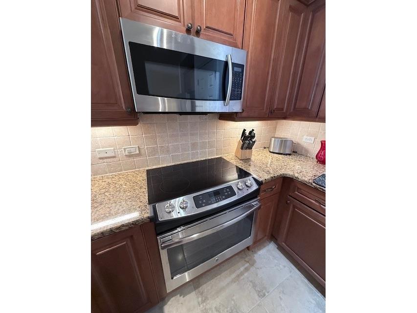 7710 Lake Vista Court #302 Lakewood Ranch FL 34202 A4694851 image4