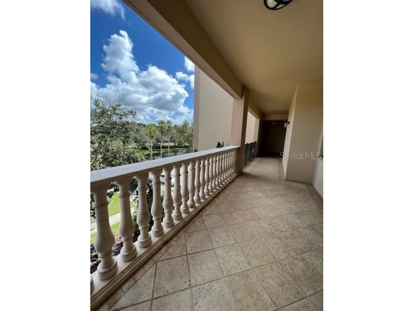 7710 Lake Vista Court #303 Lakewood Ranch FL 34202 A4684902 image2
