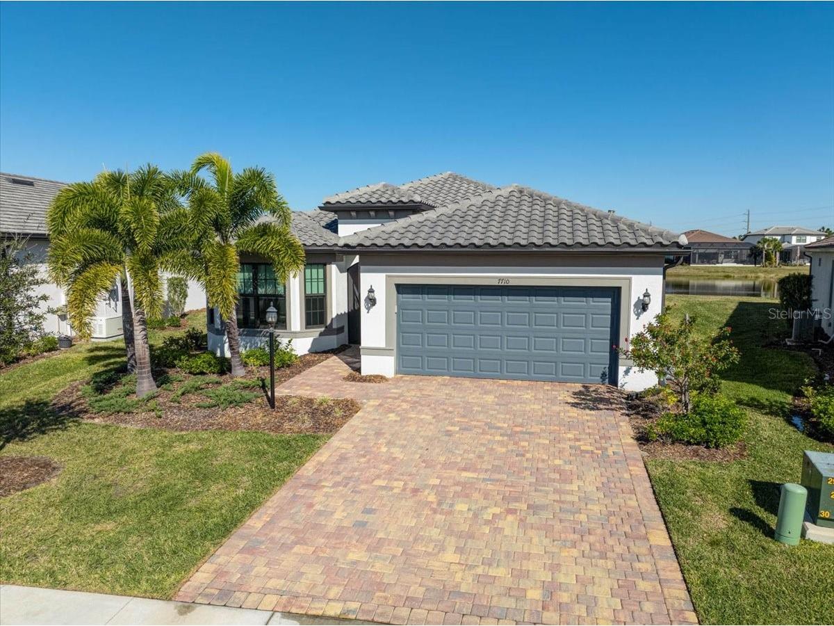 7710 Summerland Cove Bradenton FL 34202 A4680883 image1