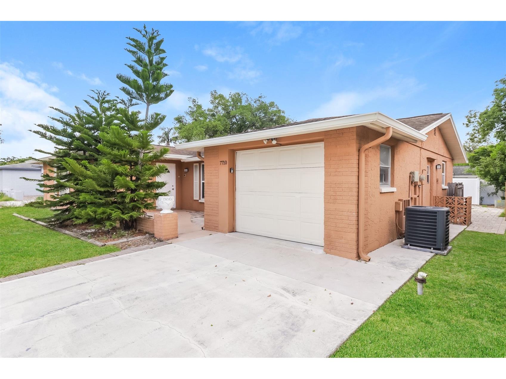 7710 Venice Drive Port Richey FL 34668 O6417551 image2