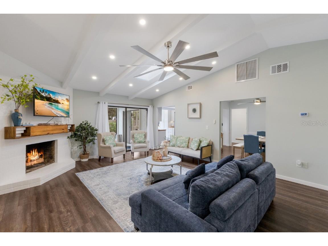 7711 25th Avenue W Bradenton FL 34209 A4664233 image14