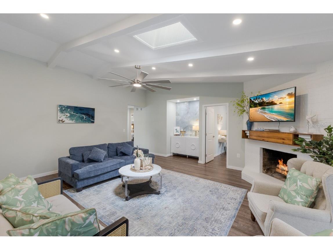 7711 25th Avenue W Bradenton FL 34209 A4664233 image16