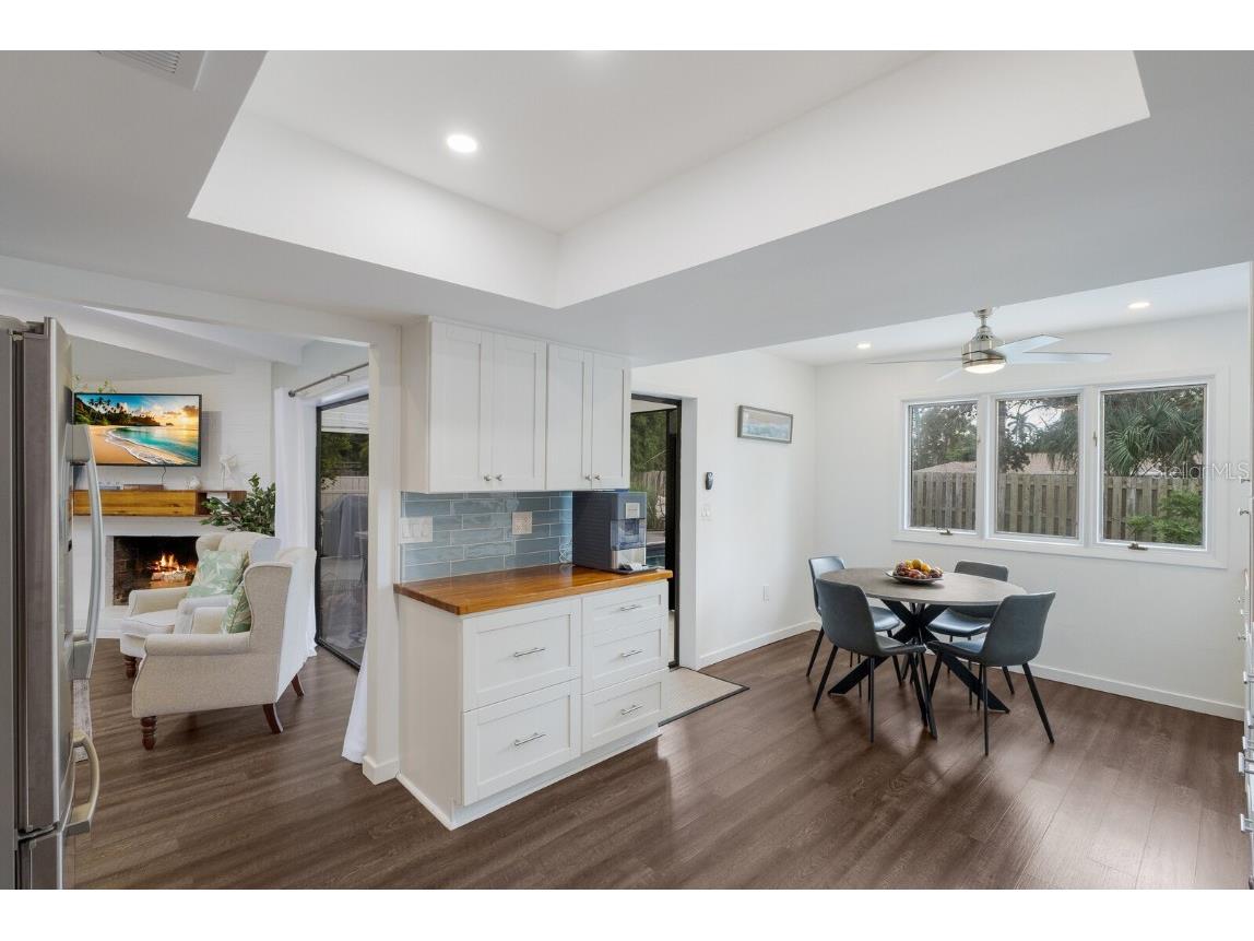 7711 25th Avenue W Bradenton FL 34209 A4664233 image19