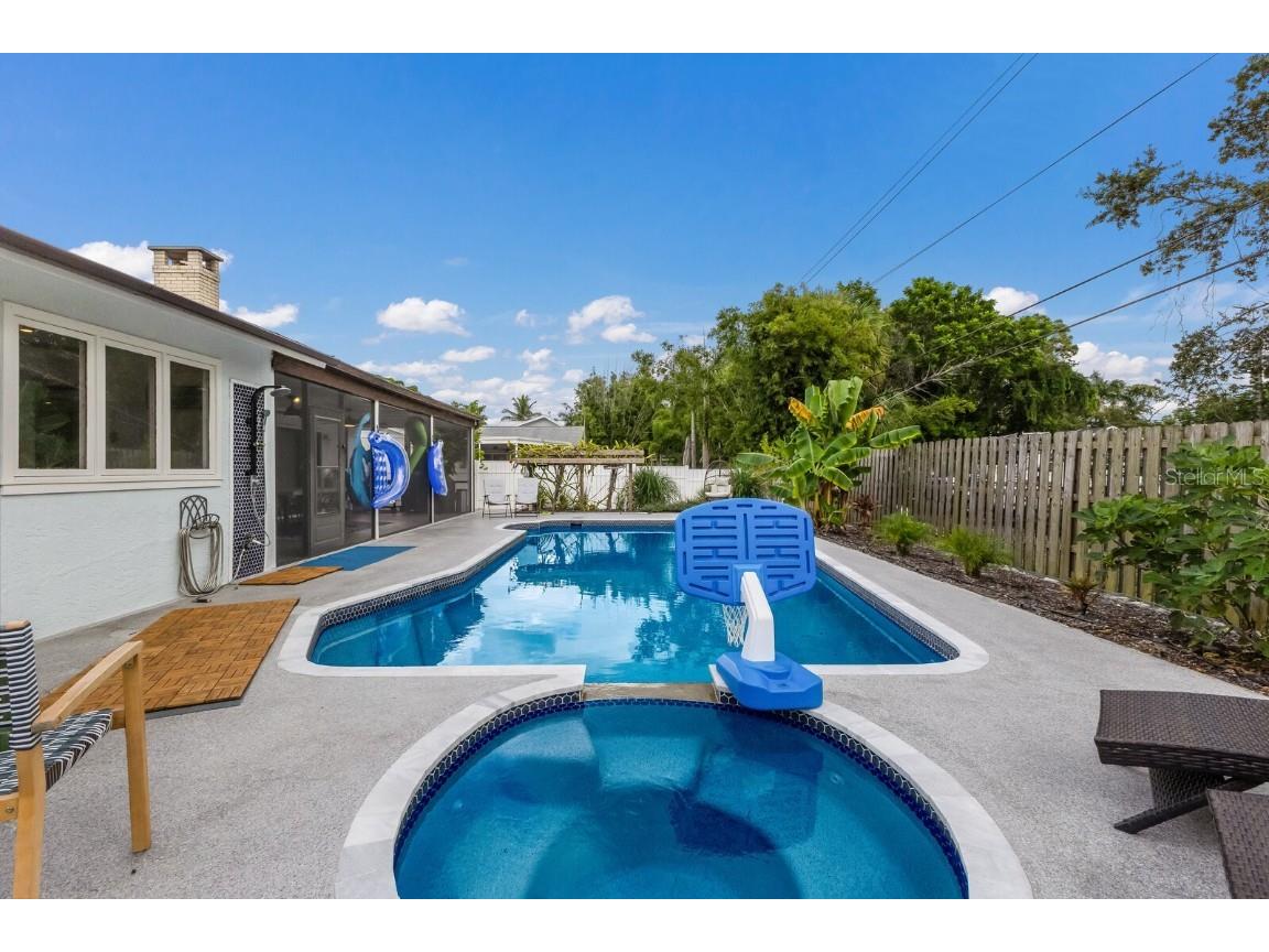 7711 25th Avenue W Bradenton FL 34209 A4664233 image43