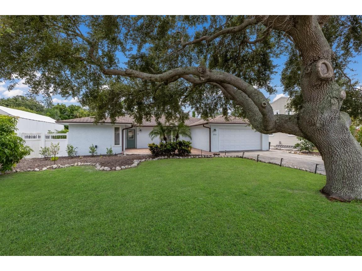 7711 25th Avenue W Bradenton FL 34209 A4664233 image9