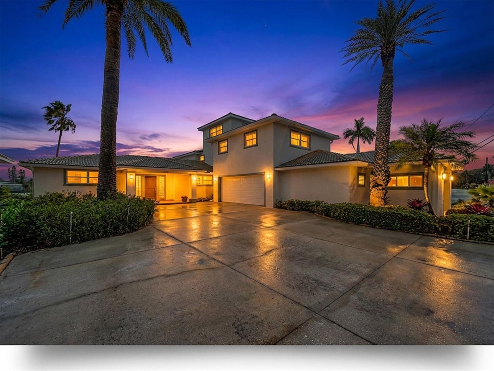 7711 Bayshore Drive Treasure Island FL 33706 - BLIND PASS TB8488047 image2