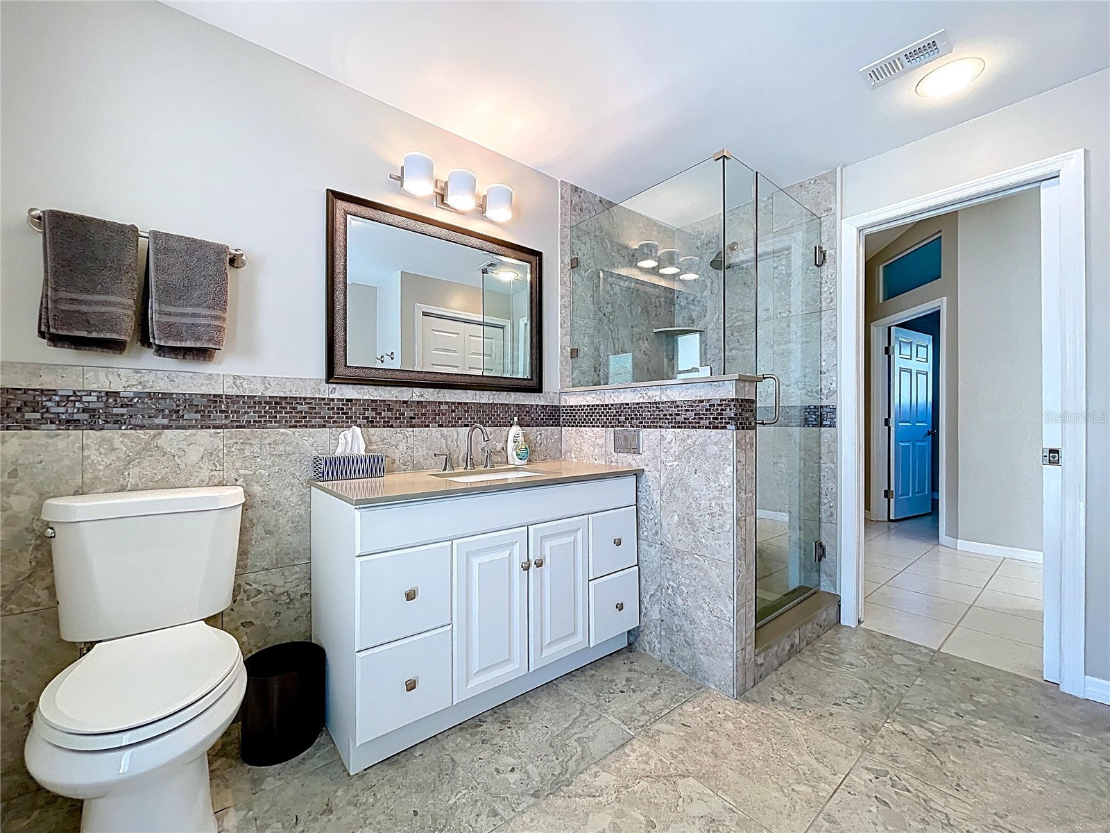 7711 Bayshore Drive Treasure Island FL 33706 - BLIND PASS TB8488047 image35