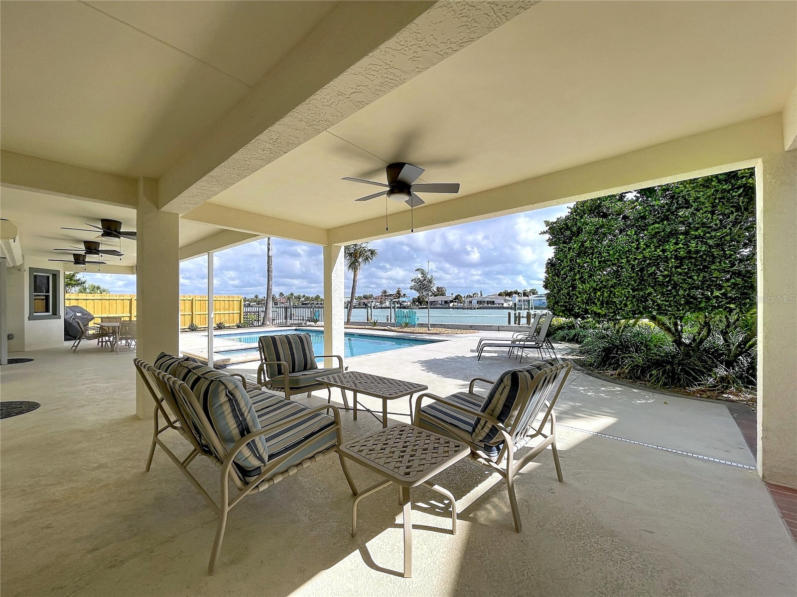 7711 Bayshore Drive Treasure Island FL 33706 - BLIND PASS TB8488047 image37