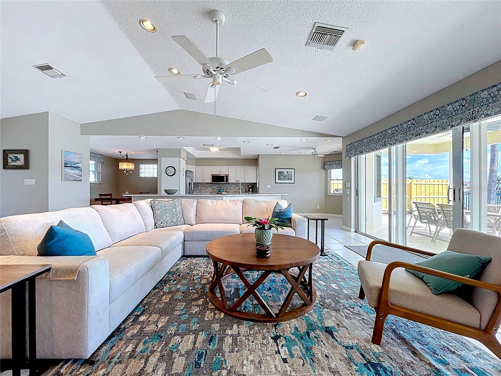 7711 Bayshore Drive Treasure Island FL 33706 - BLIND PASS TB8488047 image6