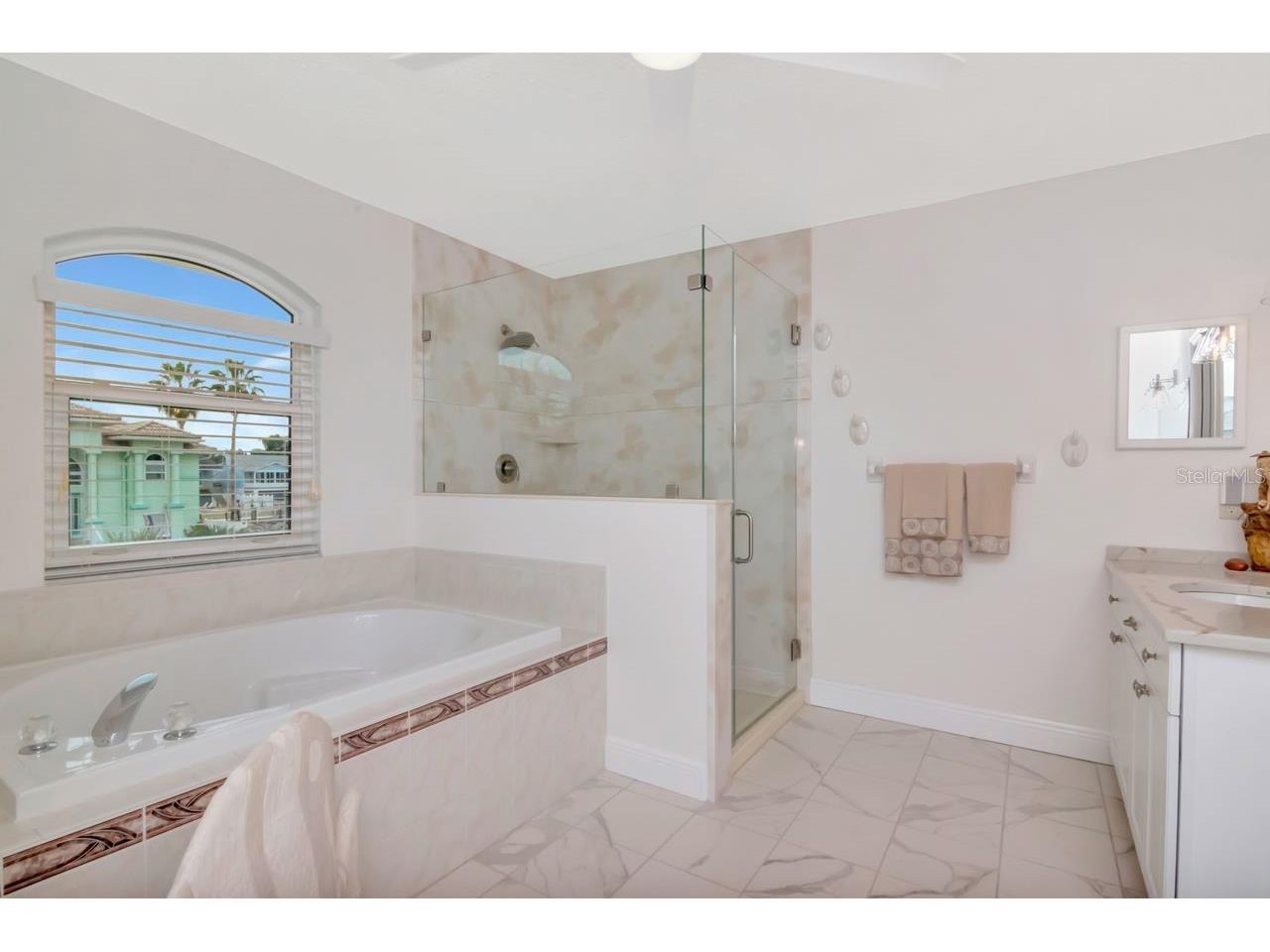 7711 Gulf Way Hudson FL 34667 TB8464200 image30